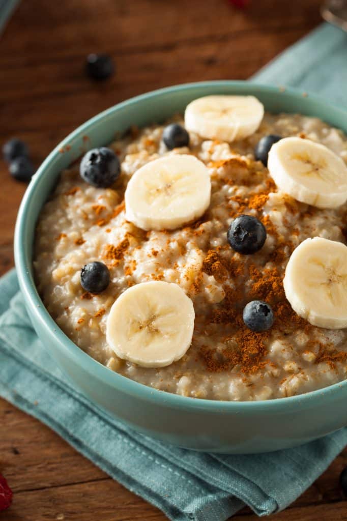 A bowl of plain oatmeal